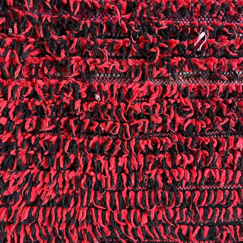 Authentic Moroccan Rug - Picture 6 of 7